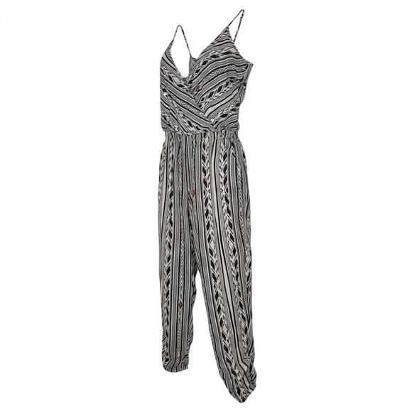 Design Lab V-Neck Tank Jumpsuit Aztec Print Pockets Adjustable Straps Size XS - Picture 2 of 14